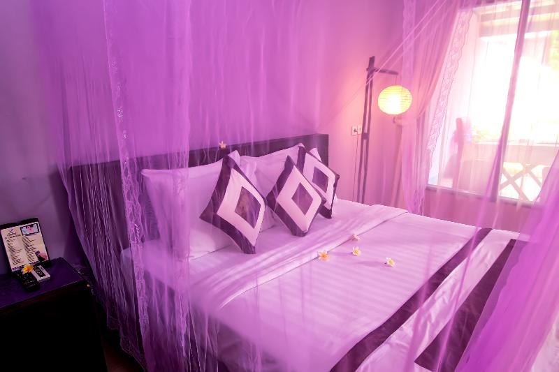Lavender Villa & Spa Kuta Lombok Exterior foto