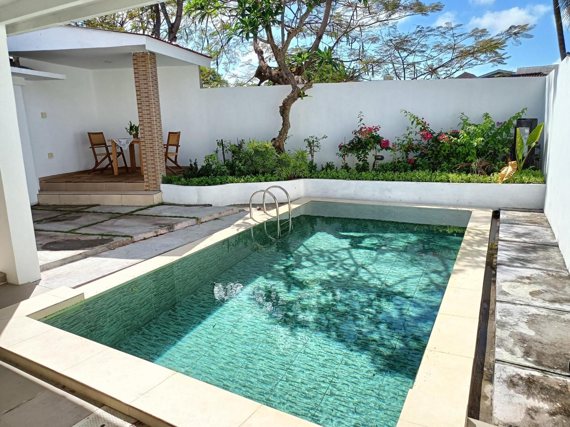 Lavender Villa & Spa Kuta Lombok Exterior foto